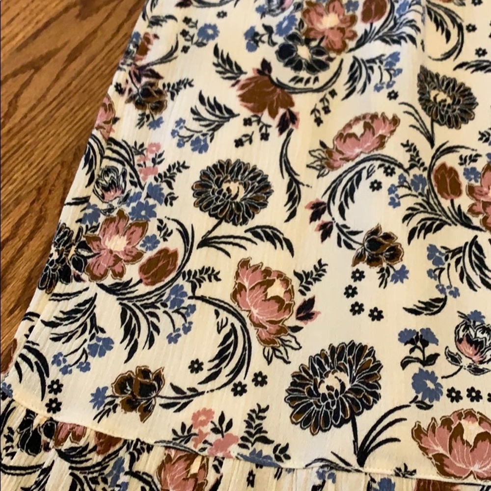 AEO Long Flowery Dress - Picture 2 of 9